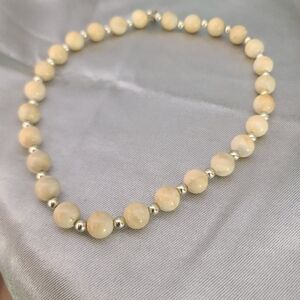 Fashion Cream Beaded Necklace